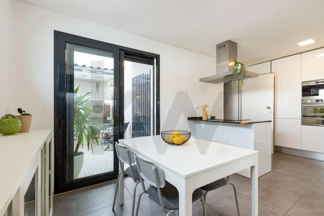 Moradia T3 para Venda em Santo Antão e São Julião do Tojal Foto 7