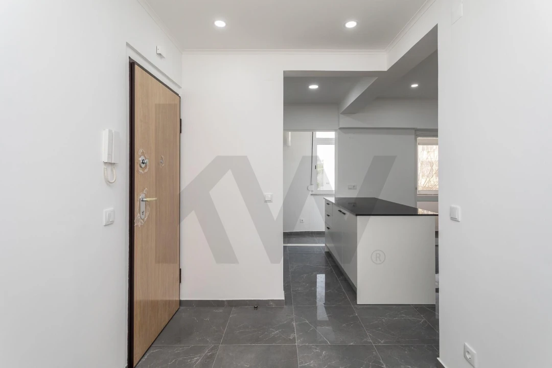 Apartamento T2 para Venda em Camarate, Unhos e Apelação Foto 17