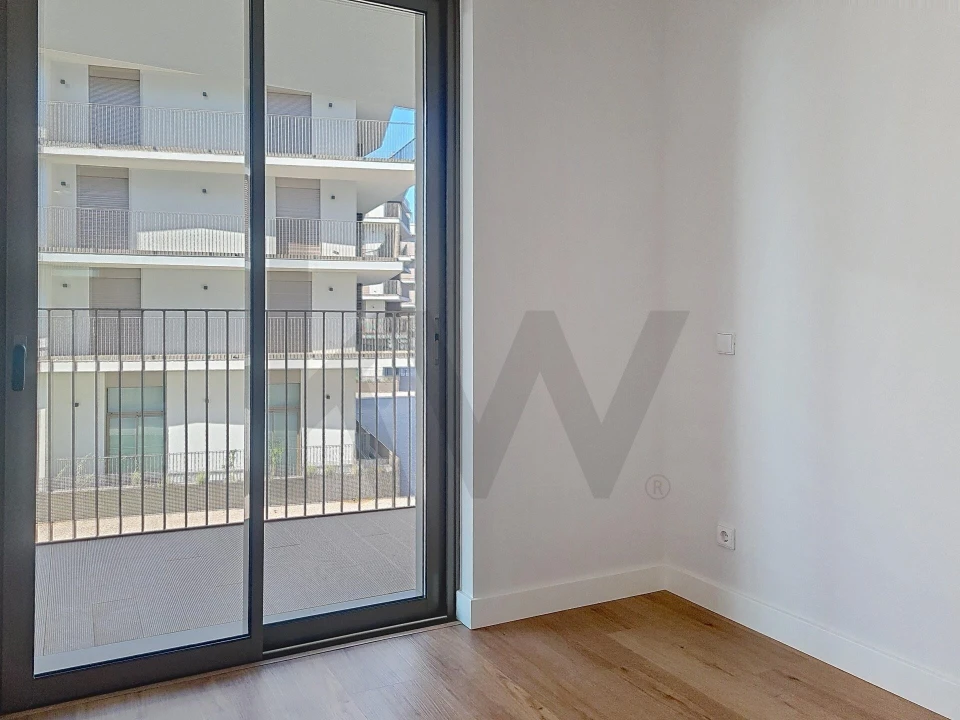 Apartamento T3 para Venda em Algés, Linda-A-Velha e Cruz Quebrada-Dafundo Foto 11