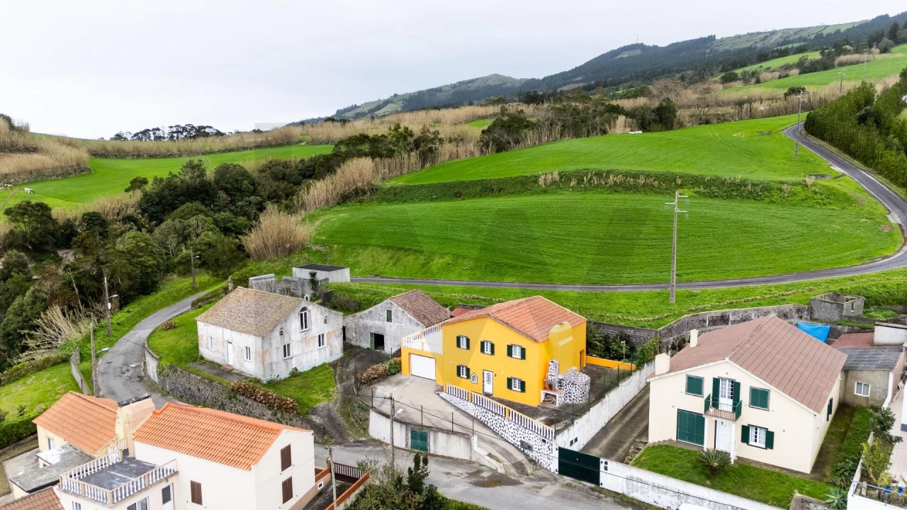 Moradia T3 para Venda em Candelaria Foto 2