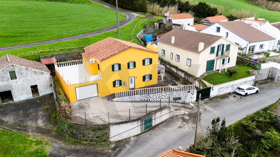 Moradia T3 para Venda em Candelaria