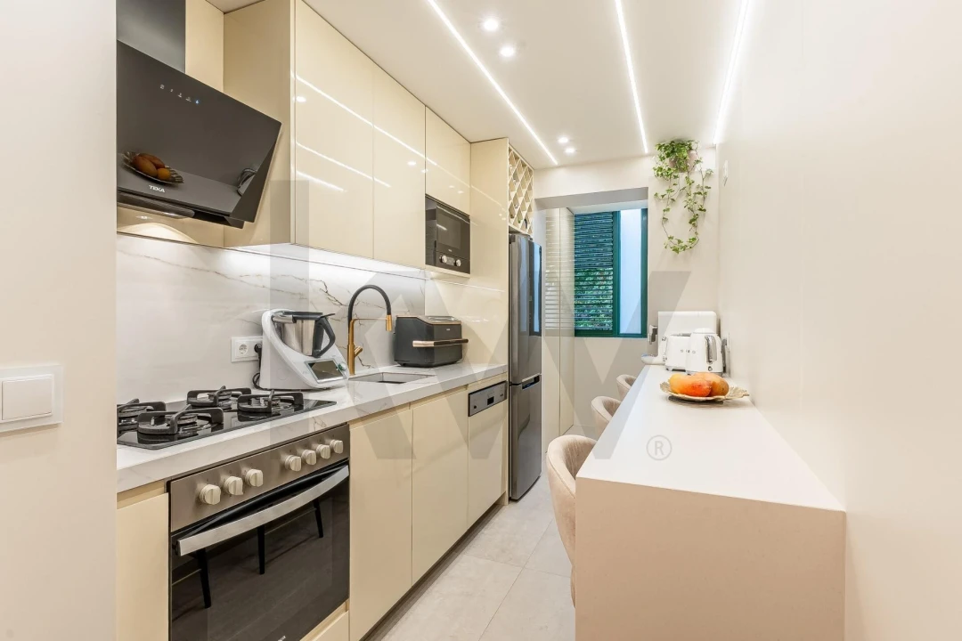 Apartamento T1 para Venda em São Martinho Foto 18