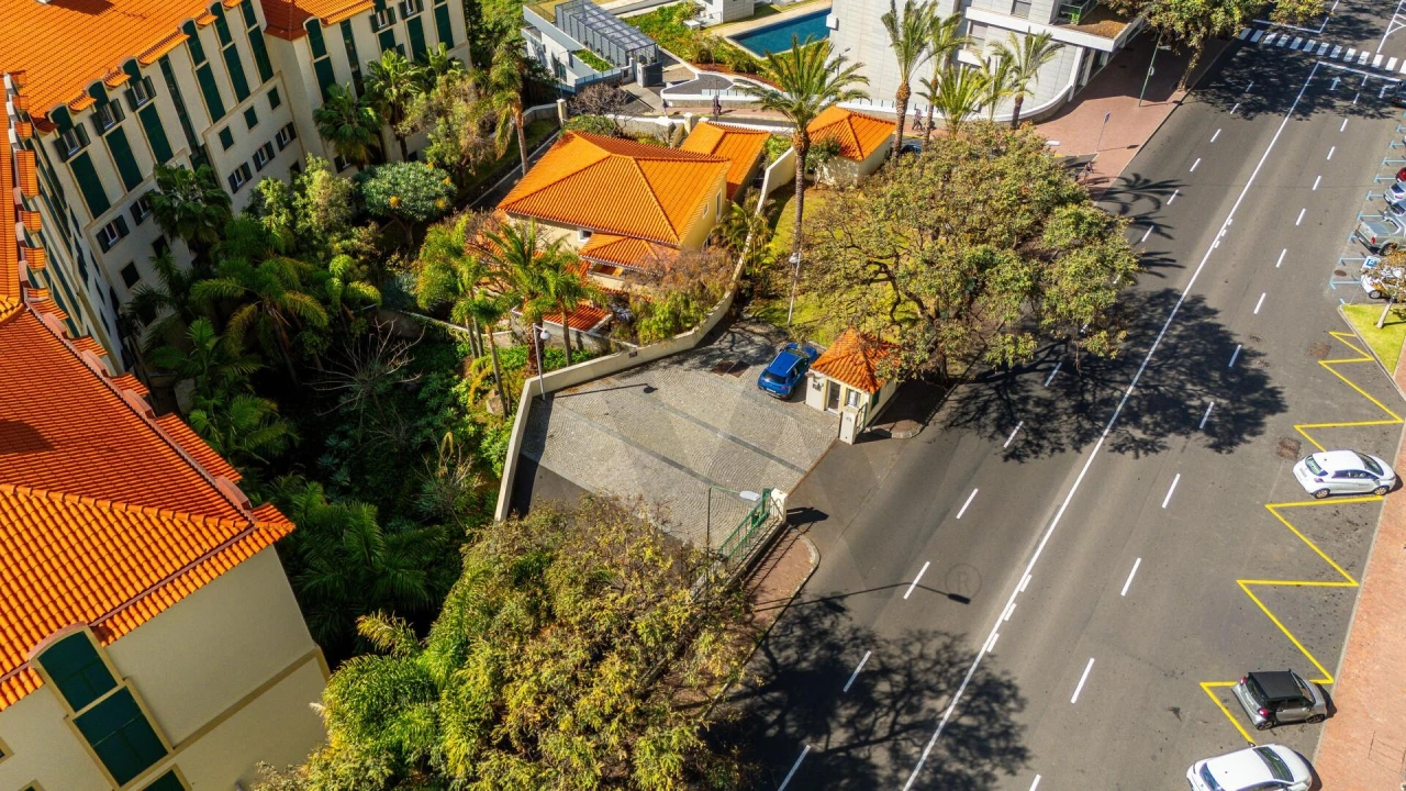 Apartamento T1 para Venda em São Martinho Foto 37