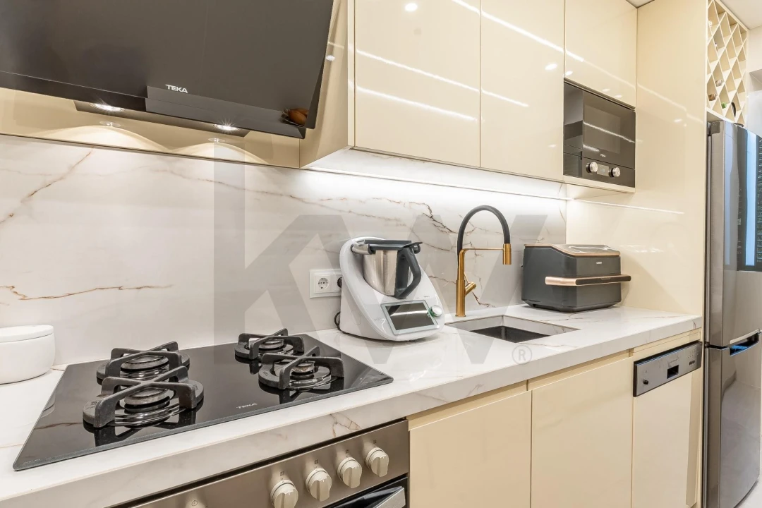 Apartamento T1 para Venda em São Martinho Foto 19