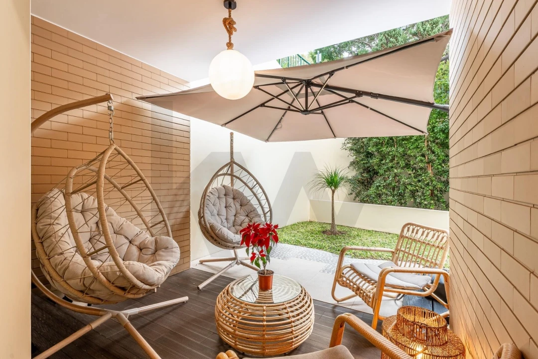 Apartamento T1 para Venda em São Martinho Foto 2