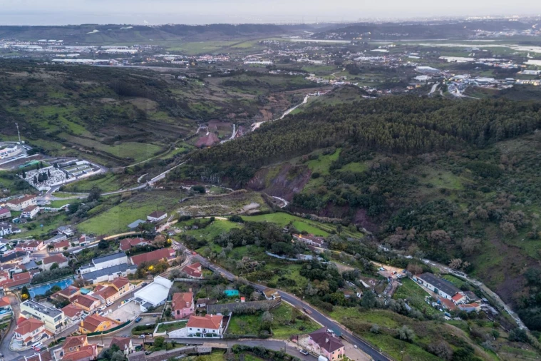 Terreno para Venda em Fanhões Foto 17