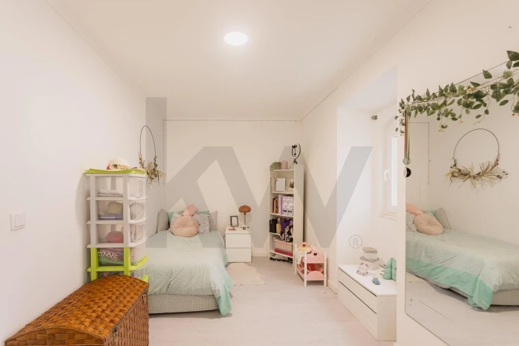 Moradia T2 para Venda em Maxial e Monte Redondo Foto 17