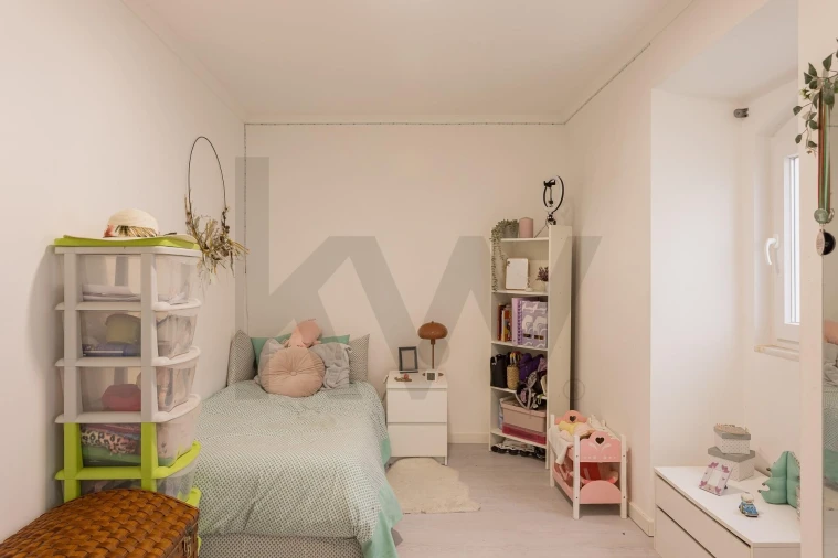 Moradia T2 para Venda em Maxial e Monte Redondo Foto 20