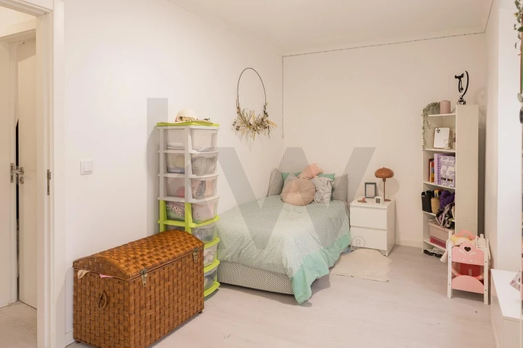 Moradia T2 para Venda em Maxial e Monte Redondo Foto 19