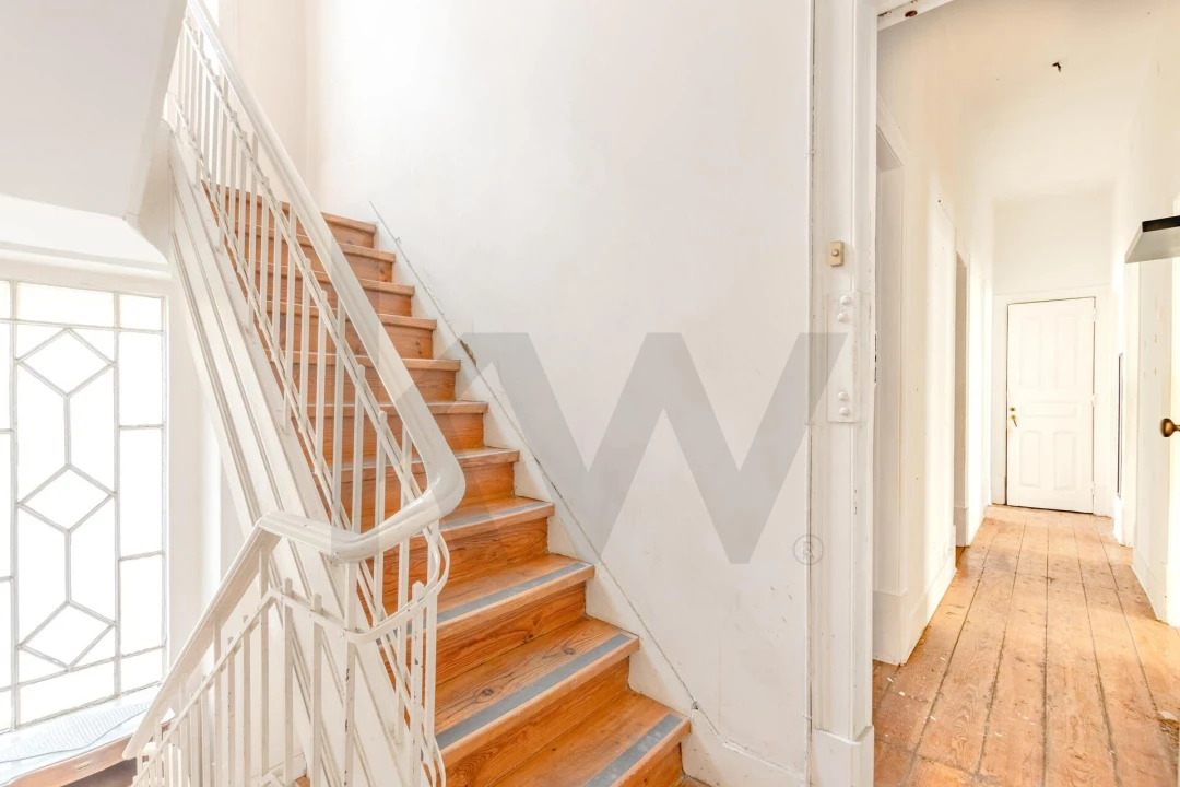 Prédio para Venda em Campo de Ourique Foto 19