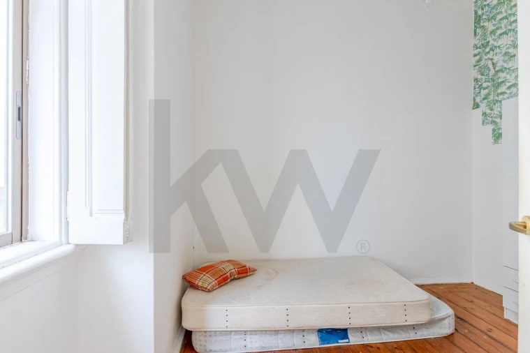 Prédio para Venda em Campo de Ourique Foto 24