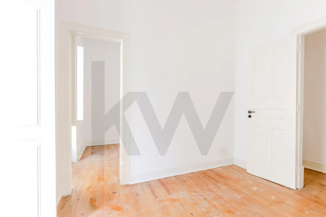 Prédio para Venda em Campo de Ourique Foto 6