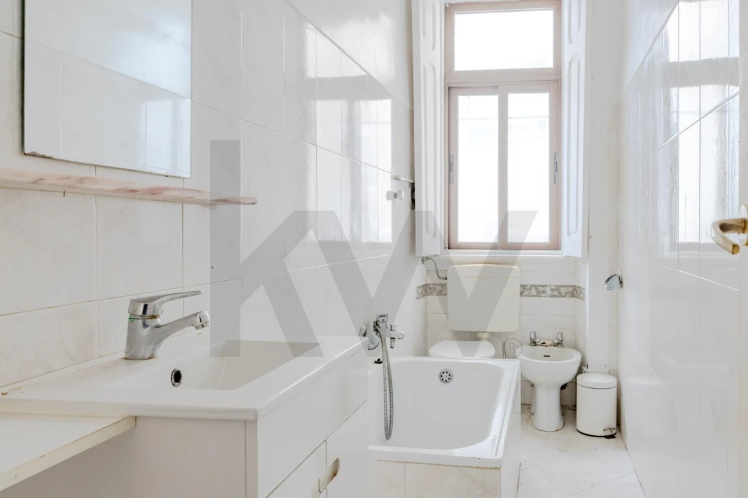 Prédio para Venda em Campo de Ourique Foto 28