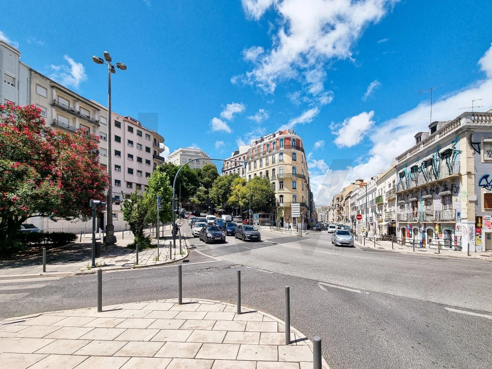 Apartamento T3 para Venda em Arroios Foto 22
