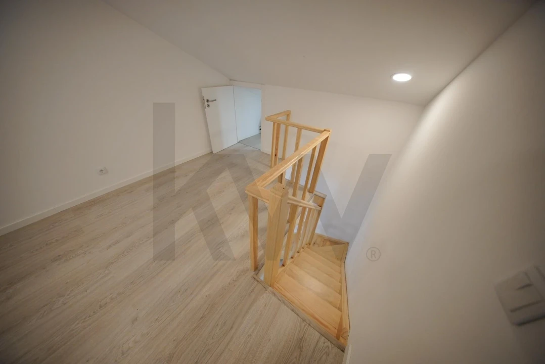 Apartamento T1 para Venda em Estrela Foto 15
