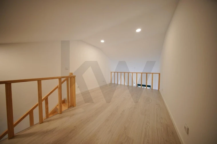 Apartamento T1 para Venda em Estrela Foto 13