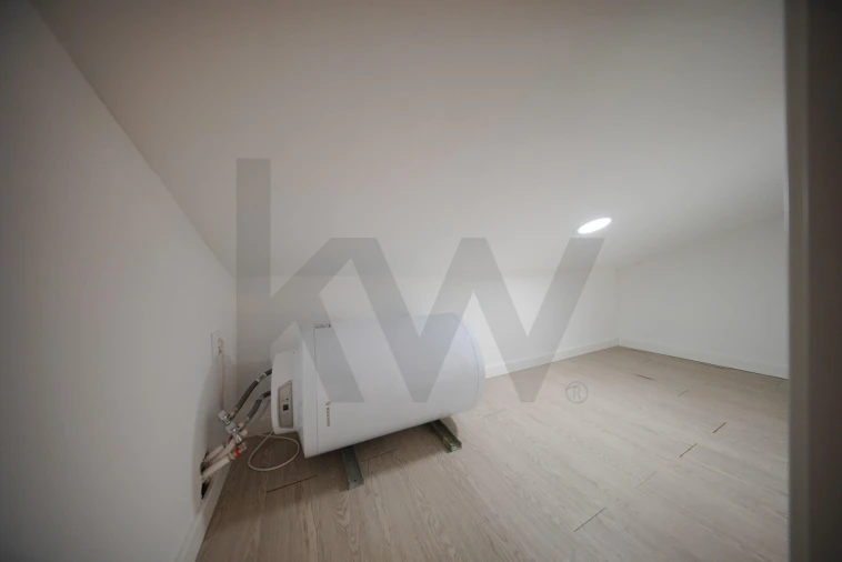 Apartamento T1 para Venda em Estrela Foto 14