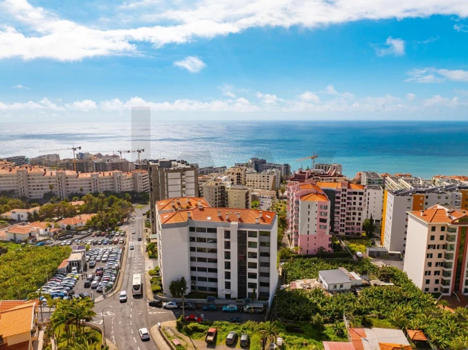 Apartamento T3 para Venda em São Martinho Foto 32