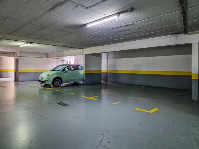 Apartamento T2 para Venda em Caniço Foto 20