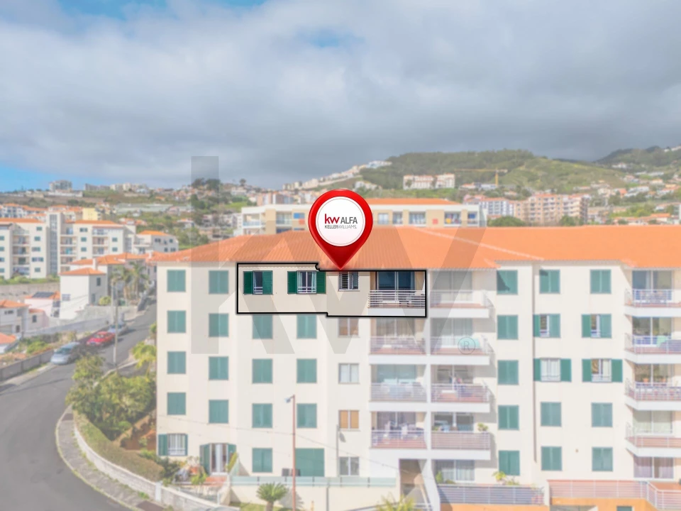 Apartamento T2 para Venda em Caniço Foto 2