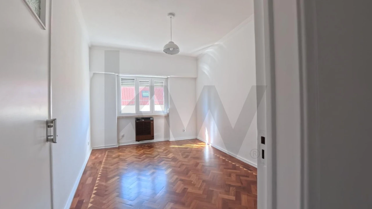 Apartamento T2 para Arrendamento em Arroios Foto 20