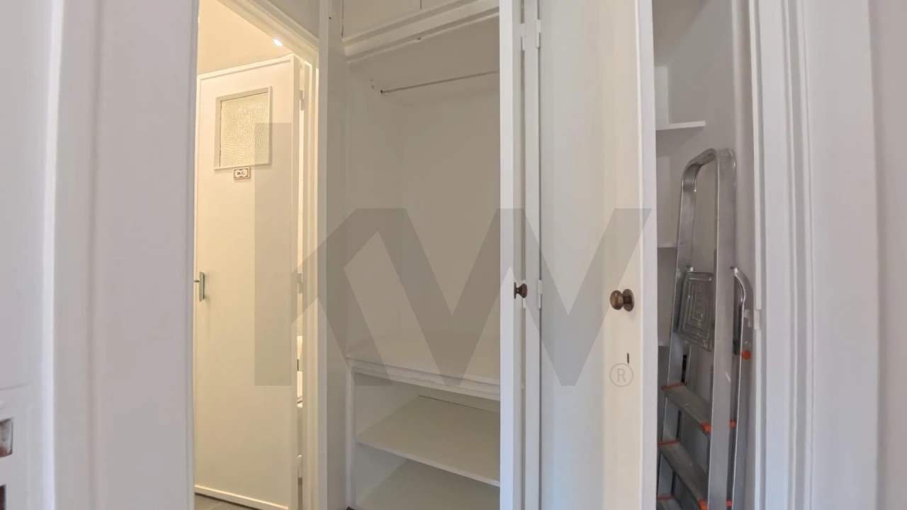 Apartamento T2 para Arrendamento em Arroios Foto 25