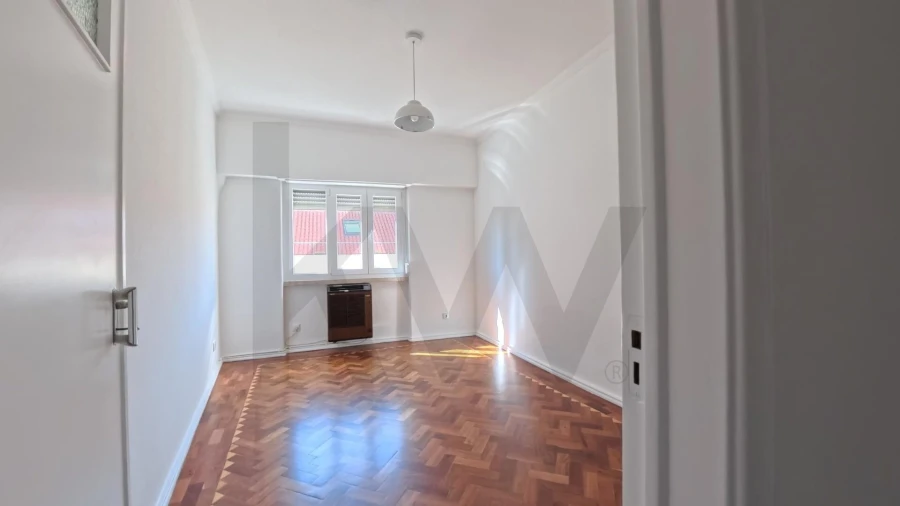 Apartamento T2 para Arrendamento em Arroios Foto 20