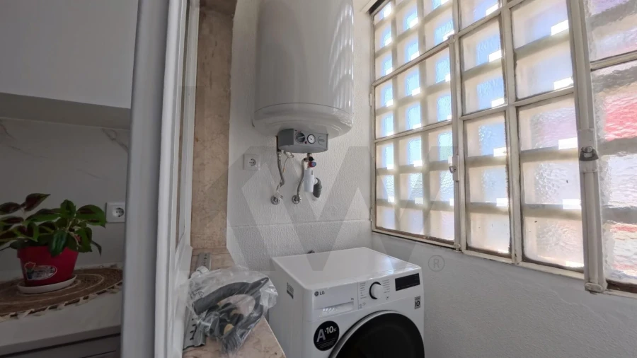 Apartamento T2 para Arrendamento em Arroios Foto 8