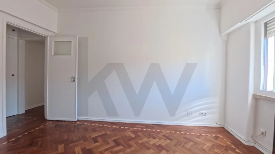 Apartamento T2 para Arrendamento em Arroios Foto 24