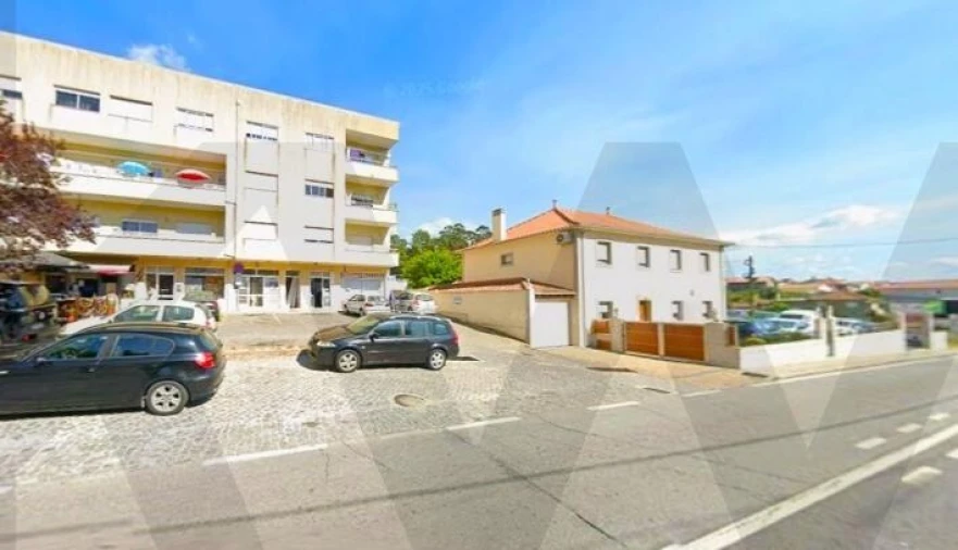 Apartamento T2 para Venda em Cabeça Santa Foto 11