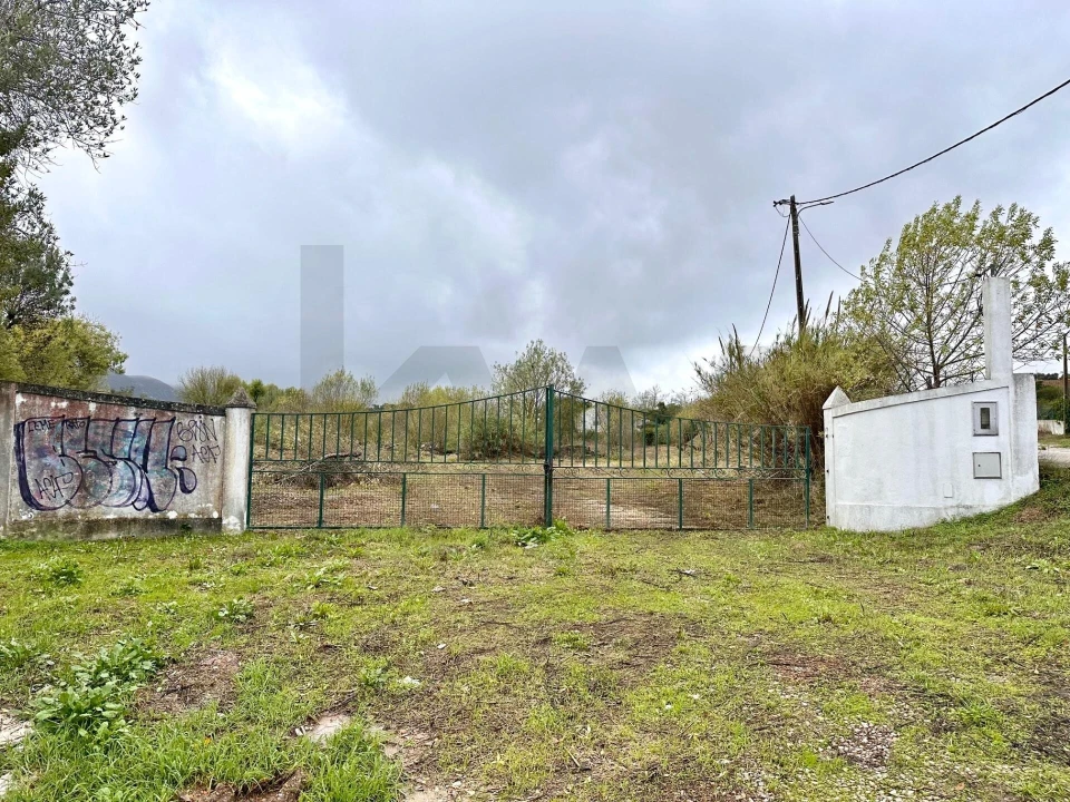 Terreno para Venda em União das Freguesias de Setúbal Foto 1