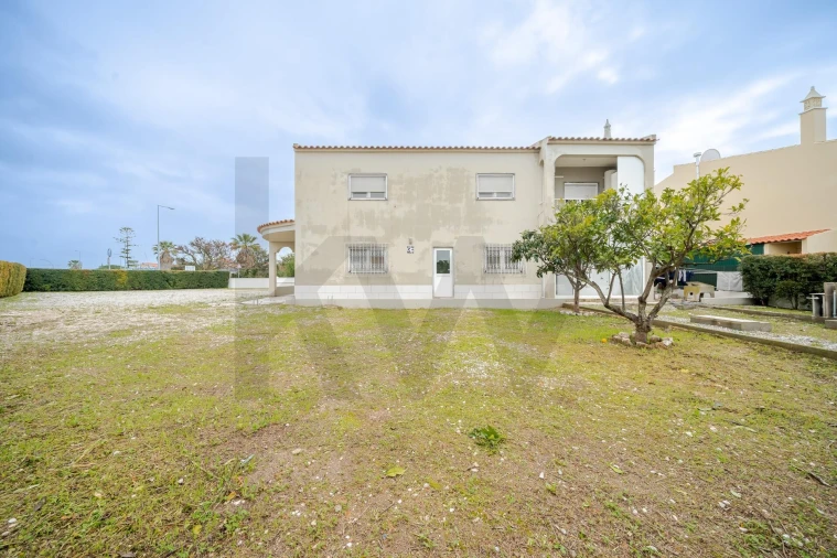 Prédio para Venda em Alcantarilha e Pêra Foto 34