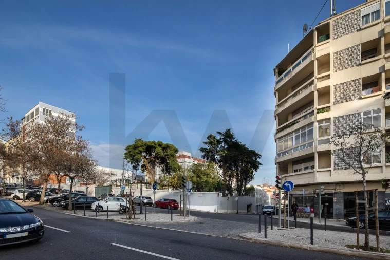 Loja para Venda em Arroios Foto 20