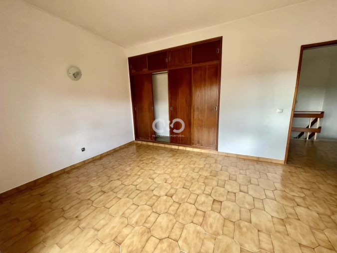 Moradia T3 para Venda em Lagos (São Sebastião e Santa Maria) Foto 13