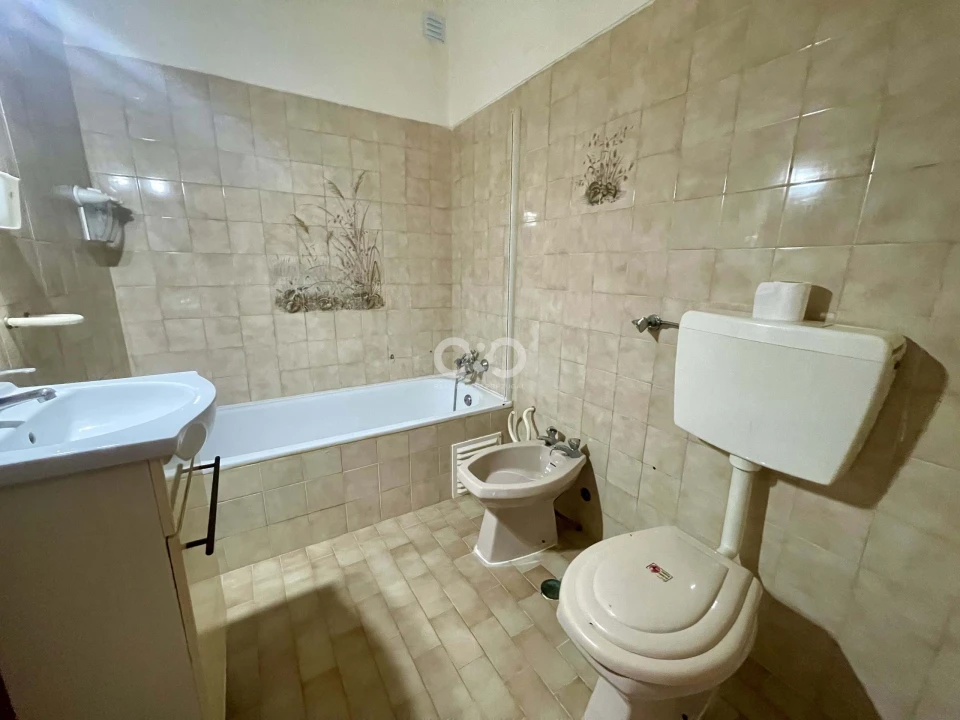 Moradia T3 para Venda em Lagos (São Sebastião e Santa Maria) Foto 17