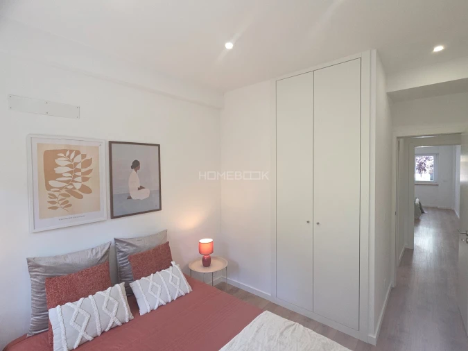 Apartamento T2 para Venda em Benfica Foto 10