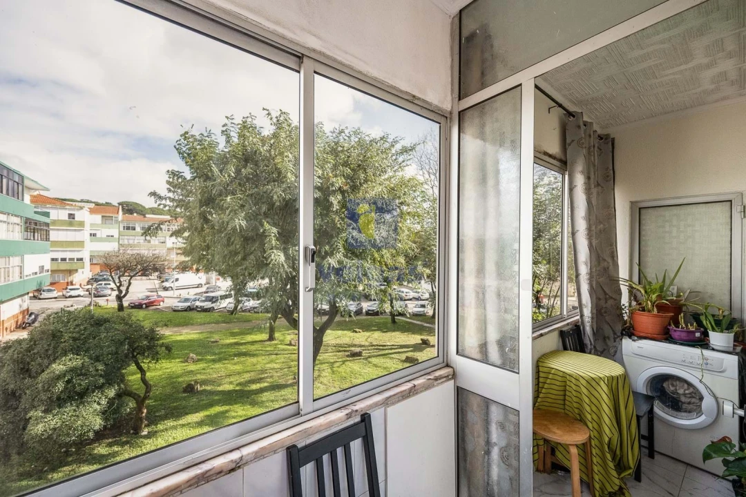 Apartamento T3 para Venda em Rio de Mouro Foto 21