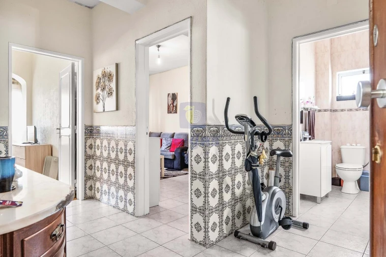 Apartamento T3 para Venda em Rio de Mouro Foto 11