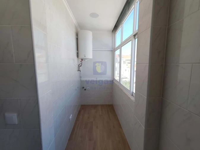 Apartamento T2 para Venda em Baixa da Banheira e Vale da Amoreira Foto 6