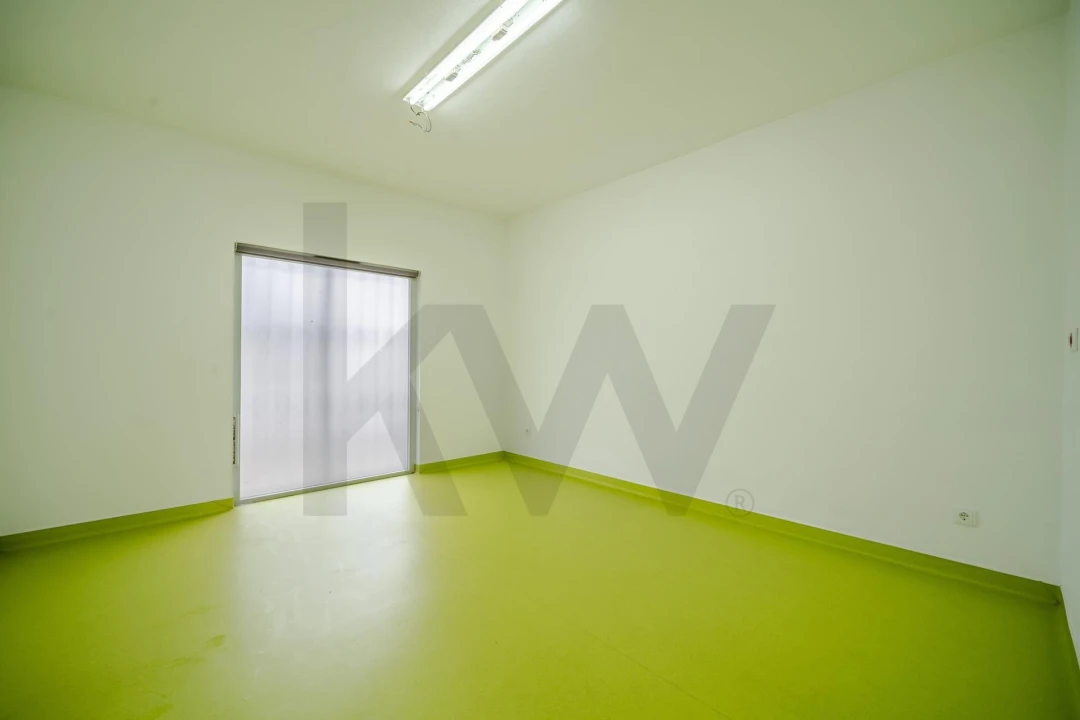 Prédio para Venda em São Silvestre Foto 24