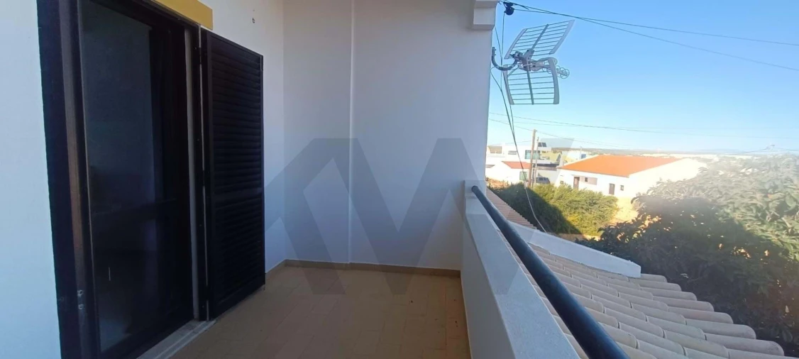 Moradia T3 para Venda em Vila de Sagres Foto 25
