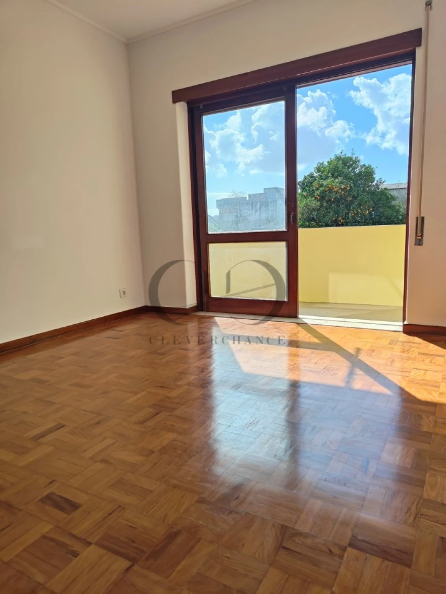 Apartamento T2 para Venda em Gondomar (São Cosme), Valbom e Jovim Foto 3