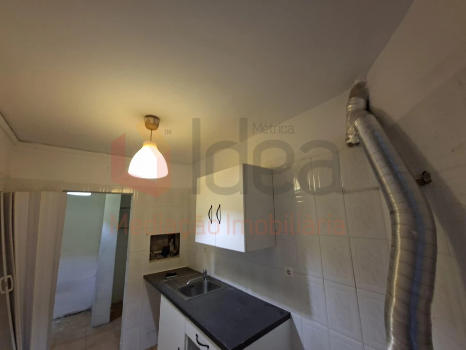 Apartamento T1 para Venda em Almada, Cova da Piedade, Pragal e Cacilhas Foto 8