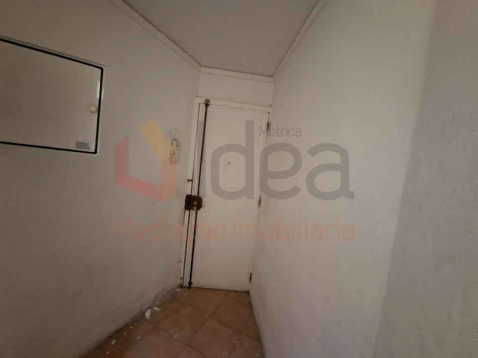 Apartamento T1 para Venda em Almada, Cova da Piedade, Pragal e Cacilhas Foto 3