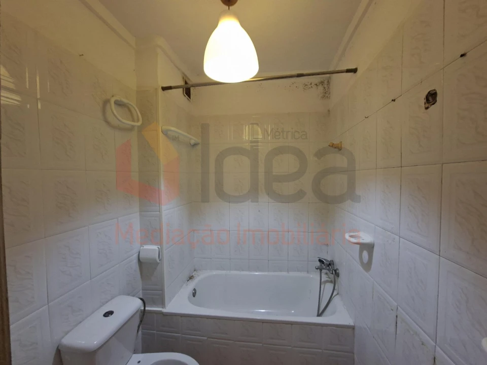 Apartamento T1 para Venda em Almada, Cova da Piedade, Pragal e Cacilhas Foto 11