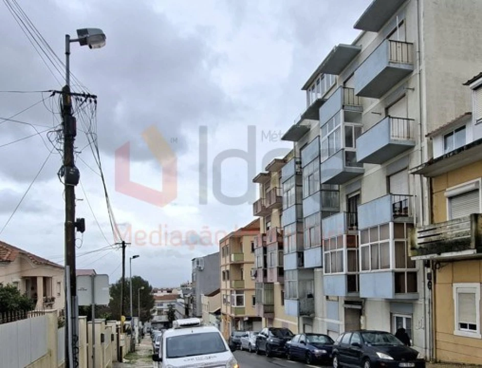 Apartamento T1 para Venda em Almada, Cova da Piedade, Pragal e Cacilhas Foto 22