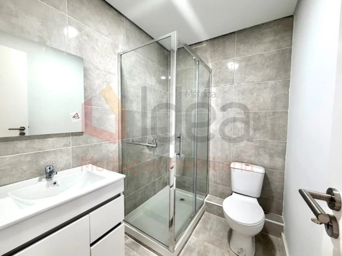 Apartamento T3 para Venda em Amora Foto 8