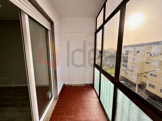 Apartamento T3 para Venda em Amora Foto 17