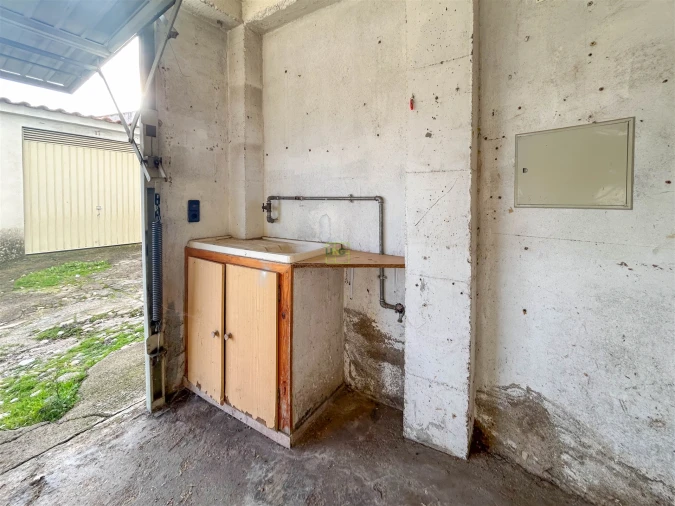 Garagem para Venda em Castelo Branco Foto 7