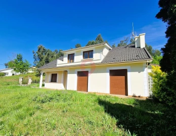 Moradia T3 para Venda em Vila e Roussas